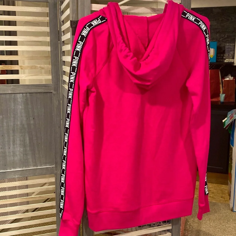 Brand new Victoria secret pink XS-TP Fuschiia zip longer hoodie - Picture 5 of 5